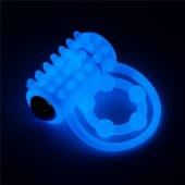 Голубое, светящееся в темноте виброкольцо Lumino Play Vibrating Penis Ring - Lovetoy - в Новомосковске купить с доставкой