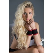 Полиуретановые манжеты для фиксации рук вместе Bound Together Wrist Restraints - Blush Novelties - купить с доставкой в Новомосковске