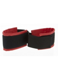 Полиуретановые манжеты для фиксации рук вместе Bound Together Wrist Restraints - Blush Novelties - купить с доставкой в Новомосковске