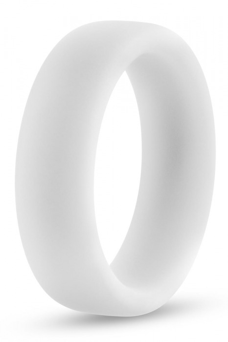 Белое люминесцентное эрекционное кольцо Silicone Glo Cock Ring - Blush Novelties - в Новомосковске купить с доставкой