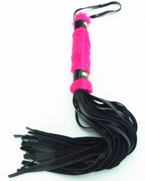Нежная плеть с розовым мехом BDSM Light - 43 см. - БДСМ Арсенал - купить с доставкой в Новомосковске