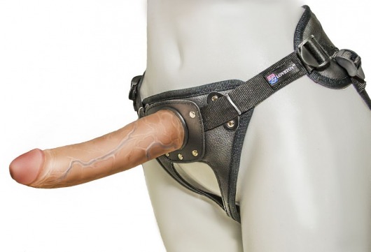 Насадка-фаллоимитатор на кожаных трусиках Harness Ultra Realistic 7  - 18 см. - LOVETOY (А-Полимер) - купить с доставкой в Новомосковске