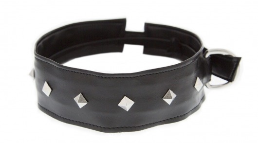 Полиуретановый ошейник с пуклями Collar with Studs - Blush Novelties - купить с доставкой в Новомосковске
